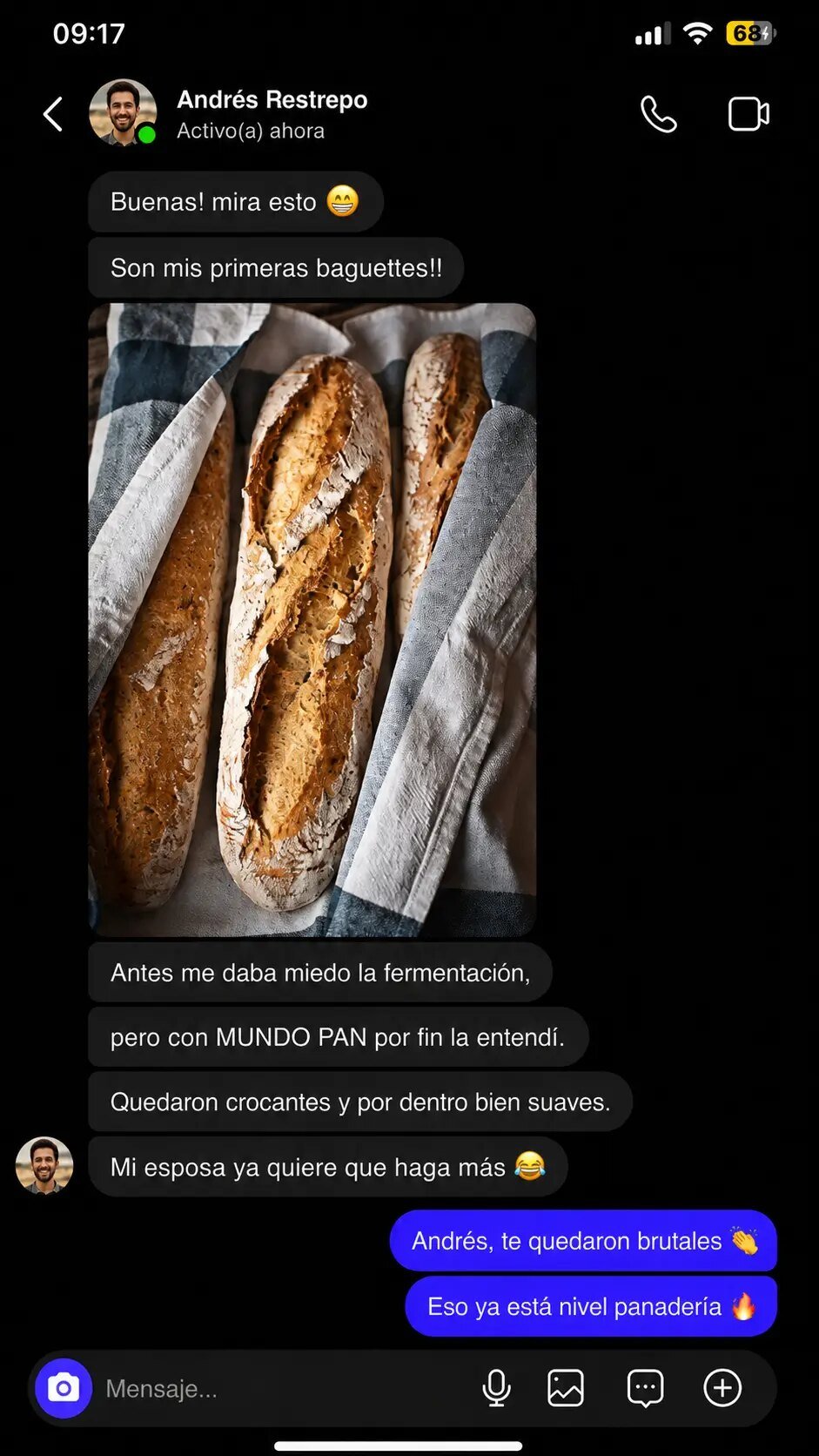 Conversación con Andrés Restrepo mostrando sus primeras baguettes